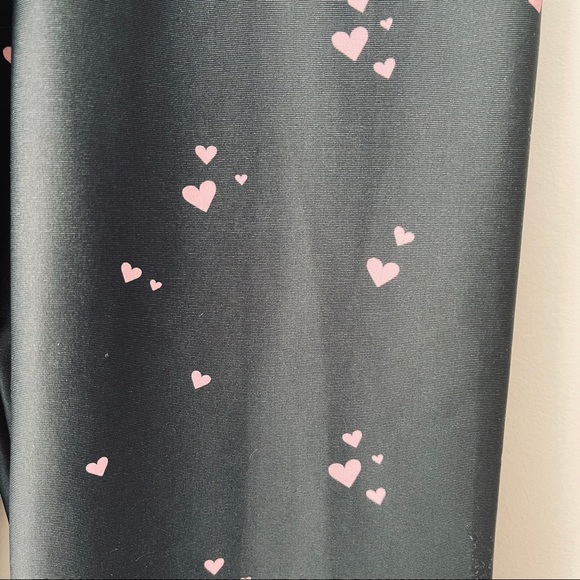 Plush Black/Pink 7/8 Heart Print Legging - Picture 5 of 6